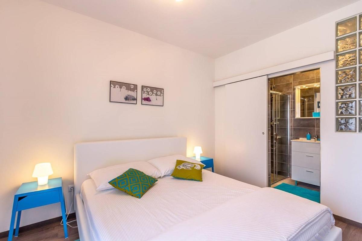 Apartment Miro พูลา ภายนอก รูปภาพ