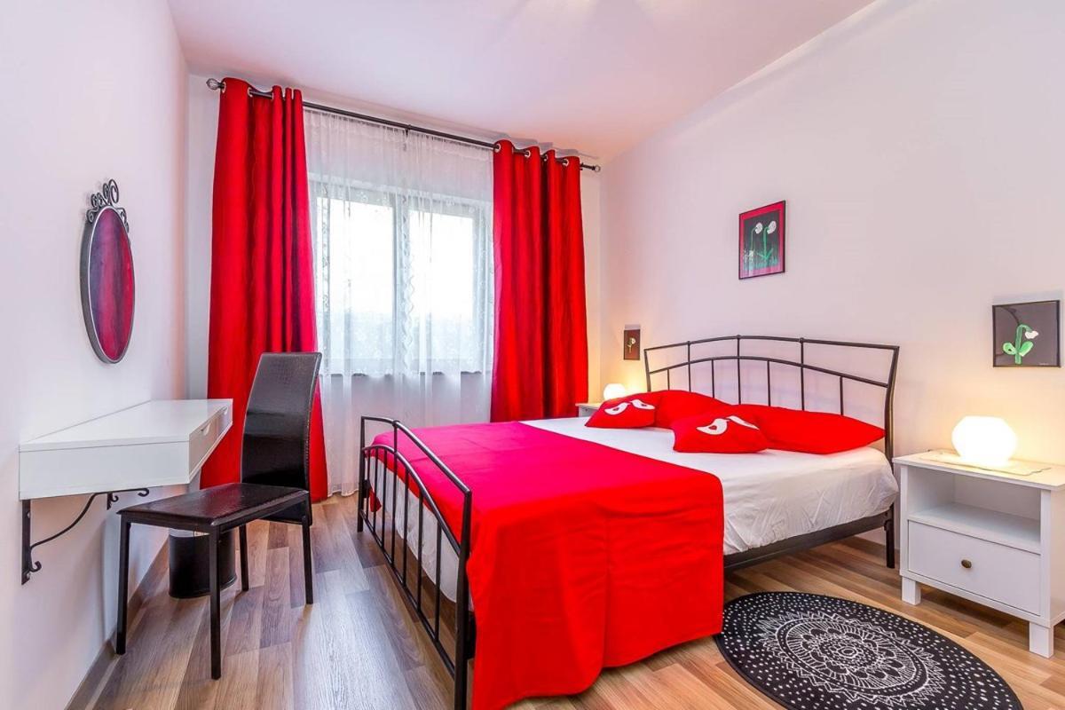 Apartment Miro พูลา ภายนอก รูปภาพ